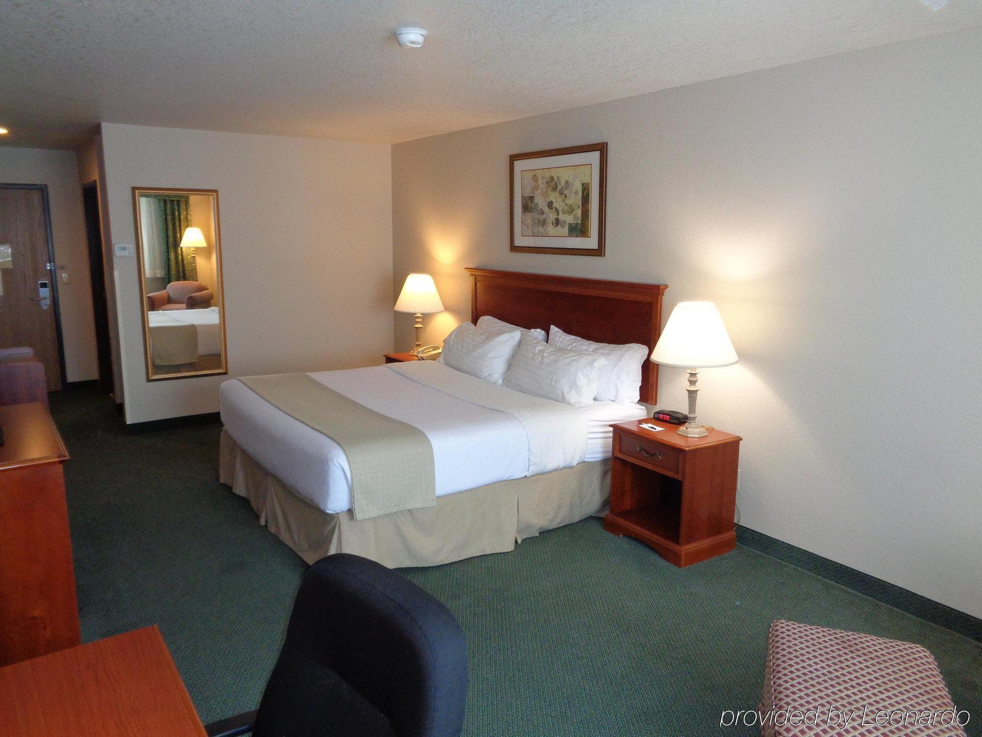 Country Inn & Suites By Radisson, Sidney, Ne מראה חיצוני תמונה